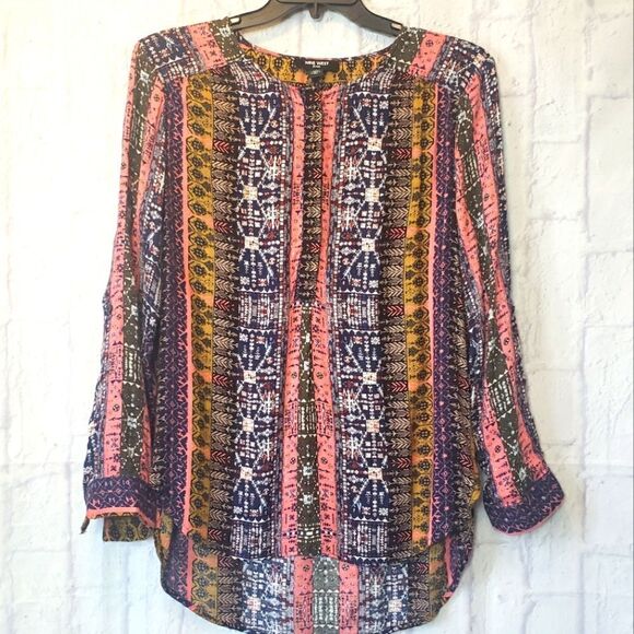 NINE WEST Quarter-button Colorful Tunic Style Top - Picture 1 of 6